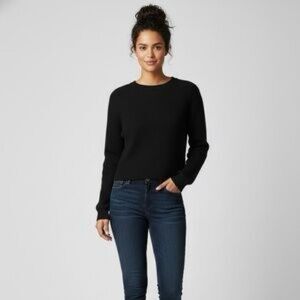 Charter Club Classic Black Crew Neck Sweater
